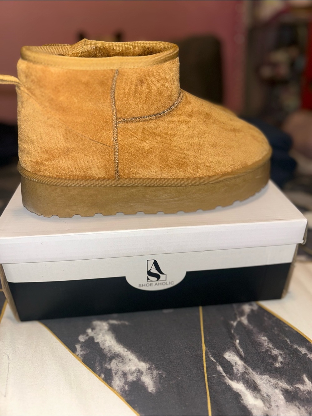 Women’s Winter Suede Ankle Boot - Chestnut Brown